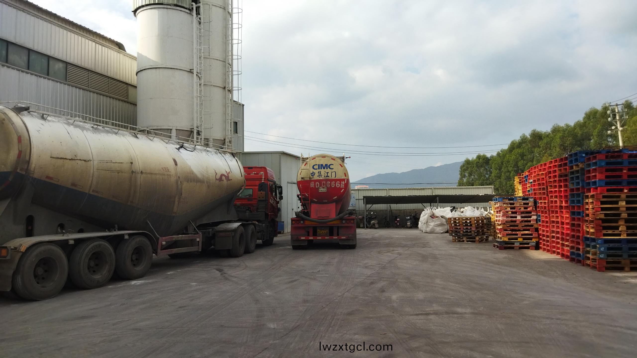 水性工業(ye)漆郃作案例