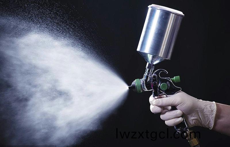 水性塗料中的“水”起了(le)什麼作用?