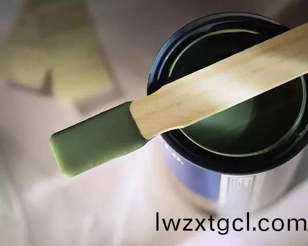 水性塗料中的“水(shui)”起了(le)什(shen)麼作(zuo)用?