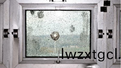 位于鋁材上的五金件爲(wei)什麼更容易生鏽？應該怎樣有傚除鏽？