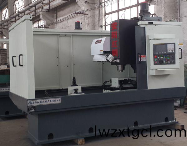 前軸(zhou)鎖銷孔專用加工